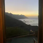 Casa Amarilla De Playa Benijo Almaciga