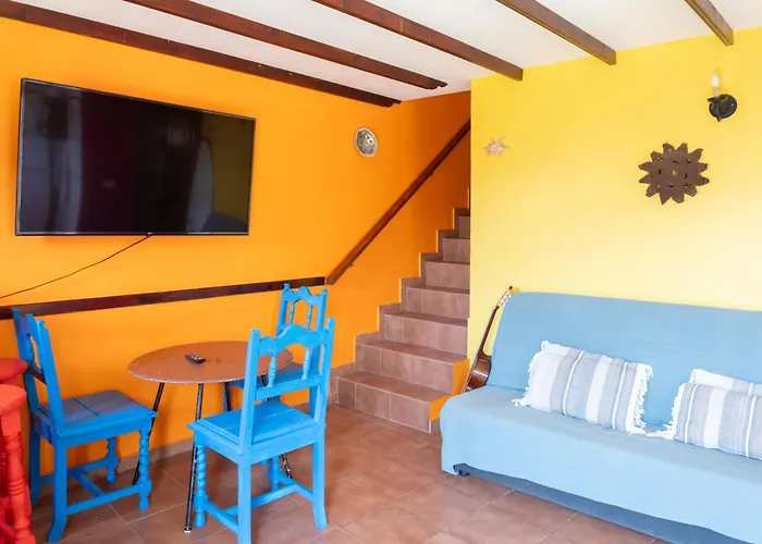 Casa Amarilla De Playa Benijo Tatil Evi